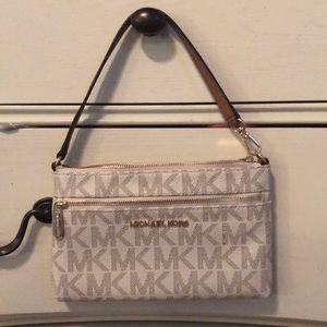Michael Kors Wristlet